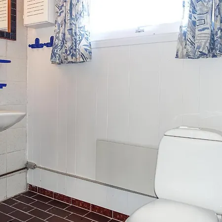 1 Bedroom Amazing Home In Nexo Vakantiehuis *